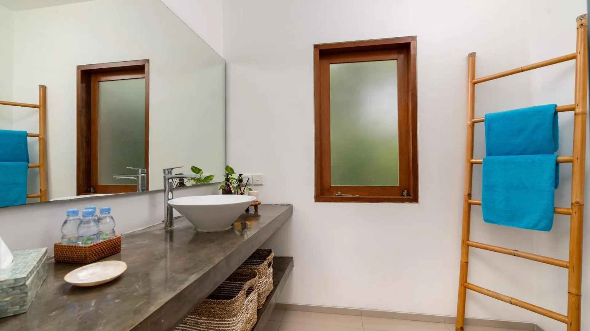 Beautiful Modern Villa In The Heart Of Seminyak Indonézia