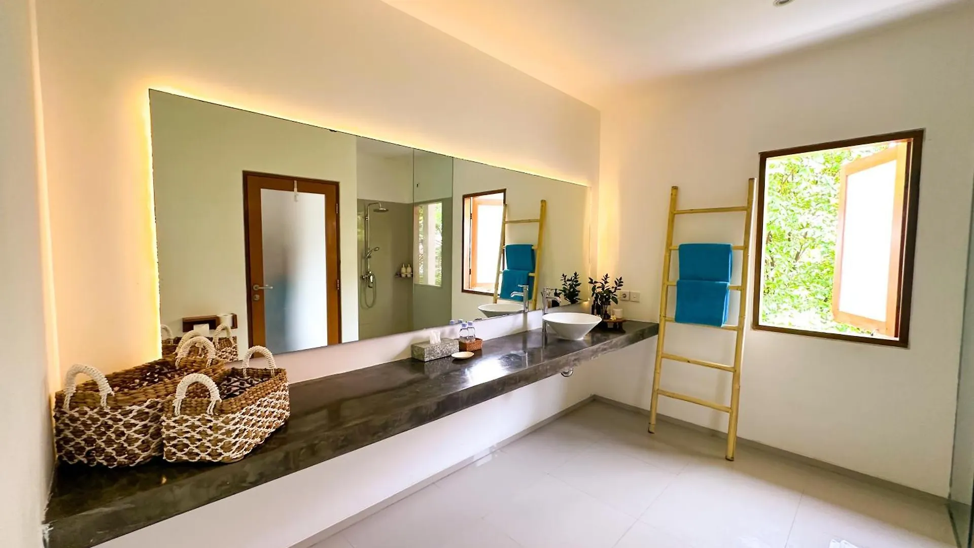 Beautiful Modern Villa In The Heart Of Seminyak