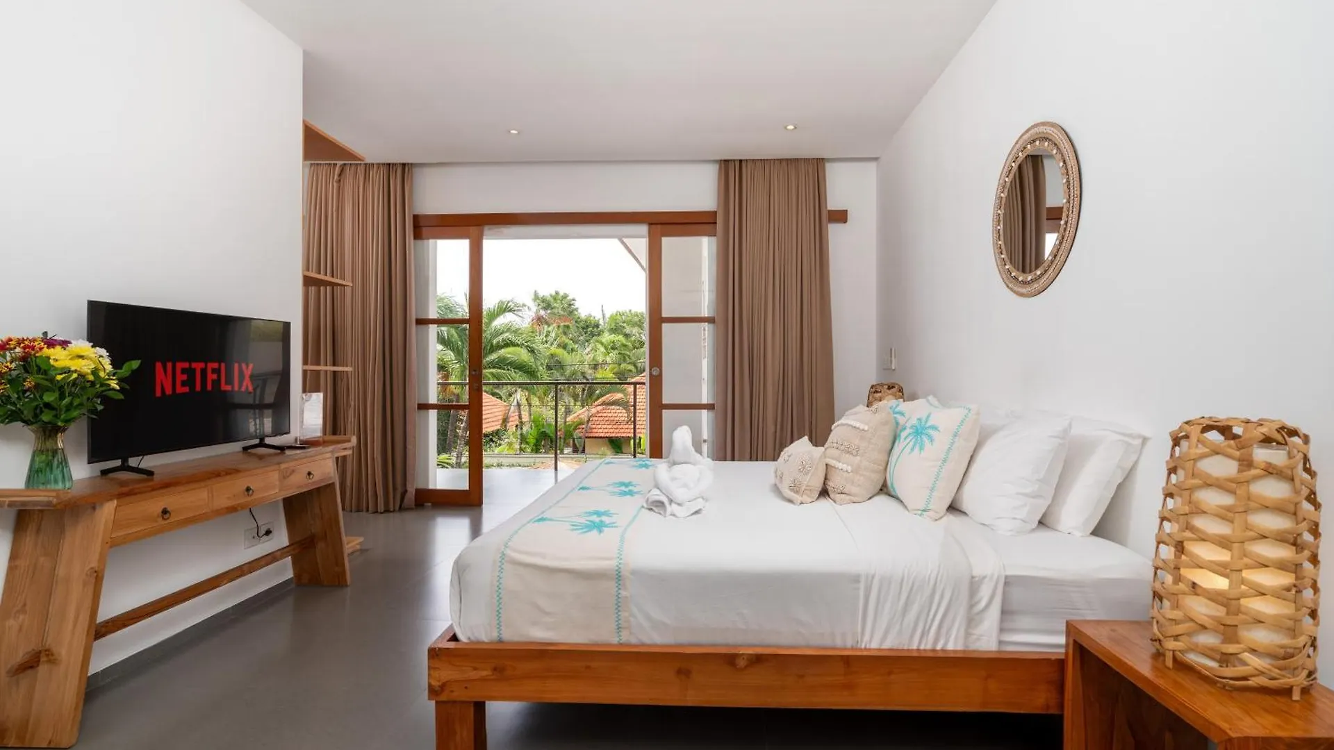 Beautiful Modern Villa In The Heart Of Seminyak 0*,